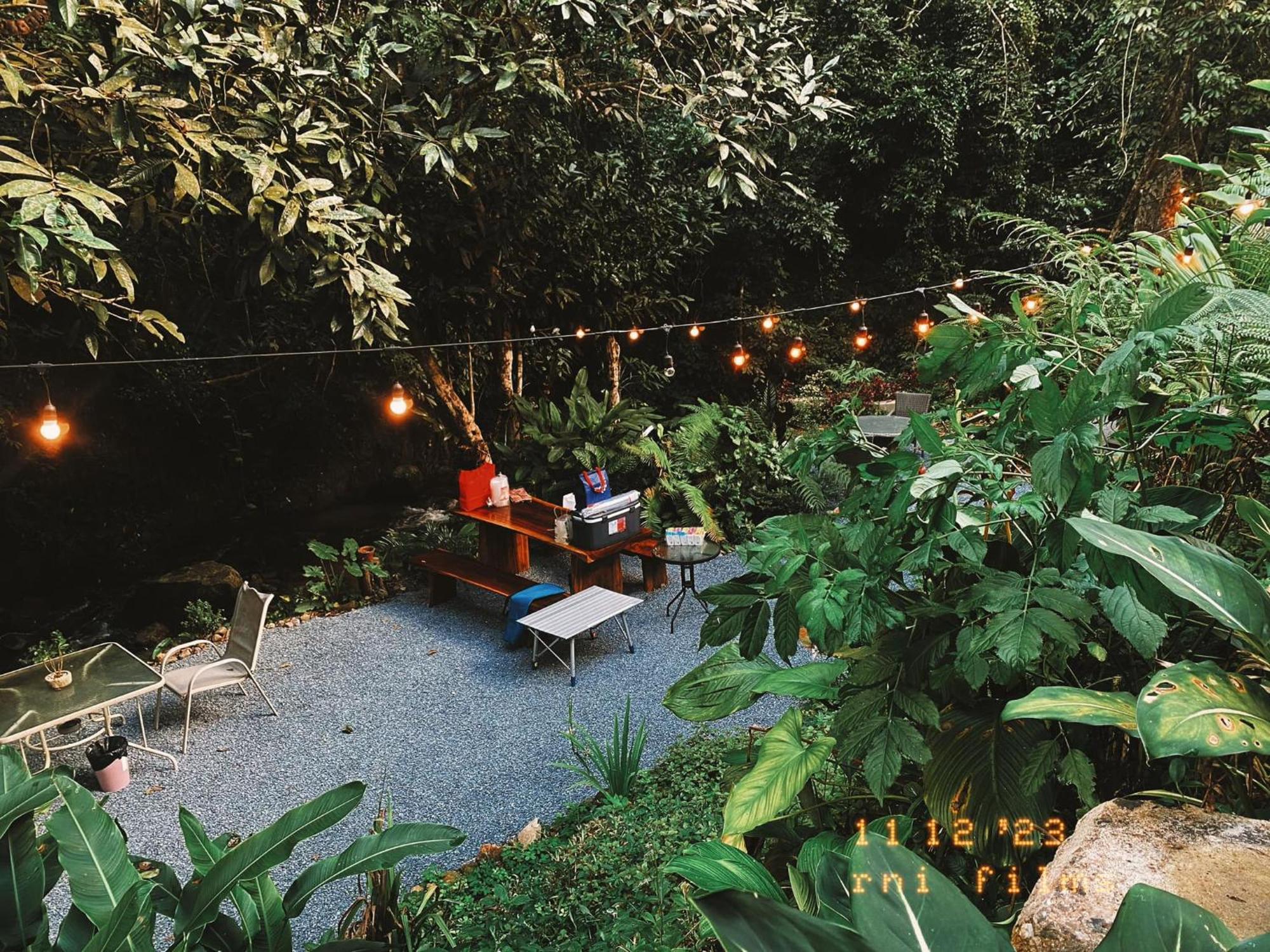 Bee Forest Ban Pok Nai Exterior foto